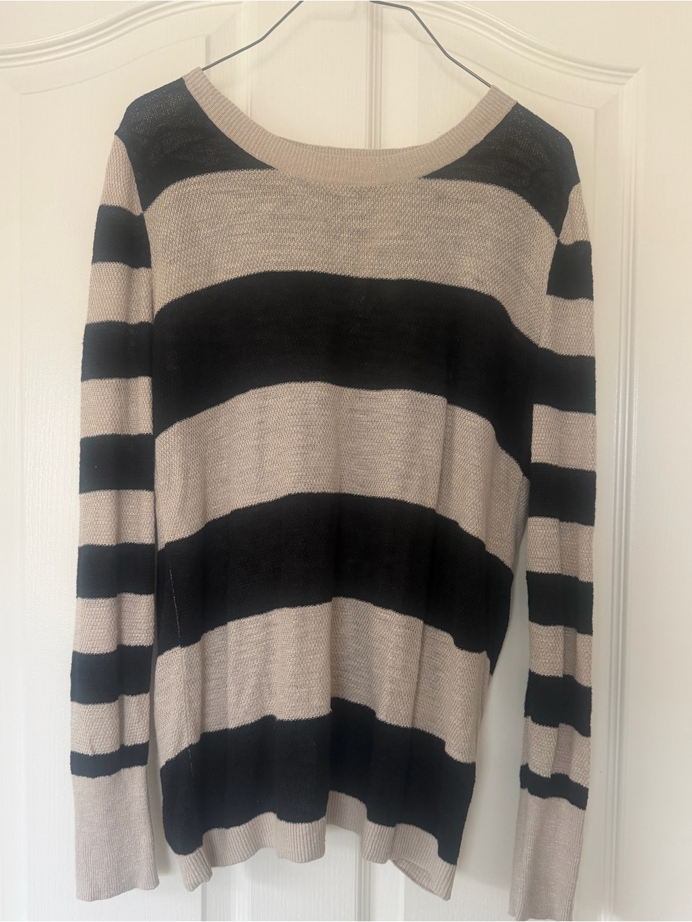 Banana Republic Linen Blend Striped Long Sleeve Knit Sweater Beige and Black S